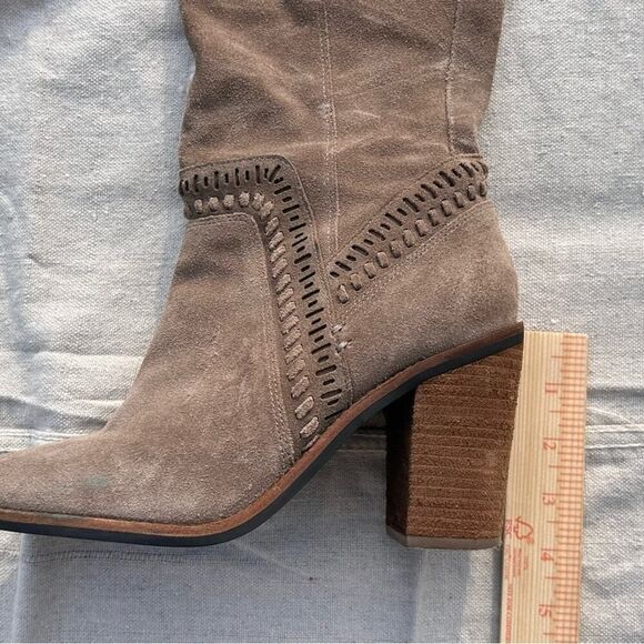 Brown Suede Boots Quiet Luzury Sz 9 n Knee‑High Block Heel Boho Chic Equestrian - Picture 15 of 16